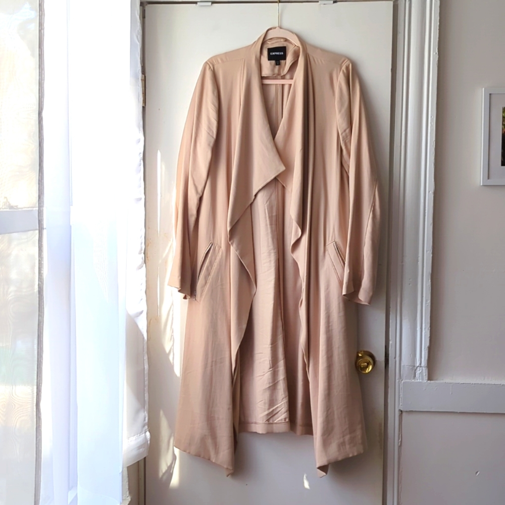 Gorgeous Camel Suede open lapel Trench Coat, light soft for spring, Large jacket
